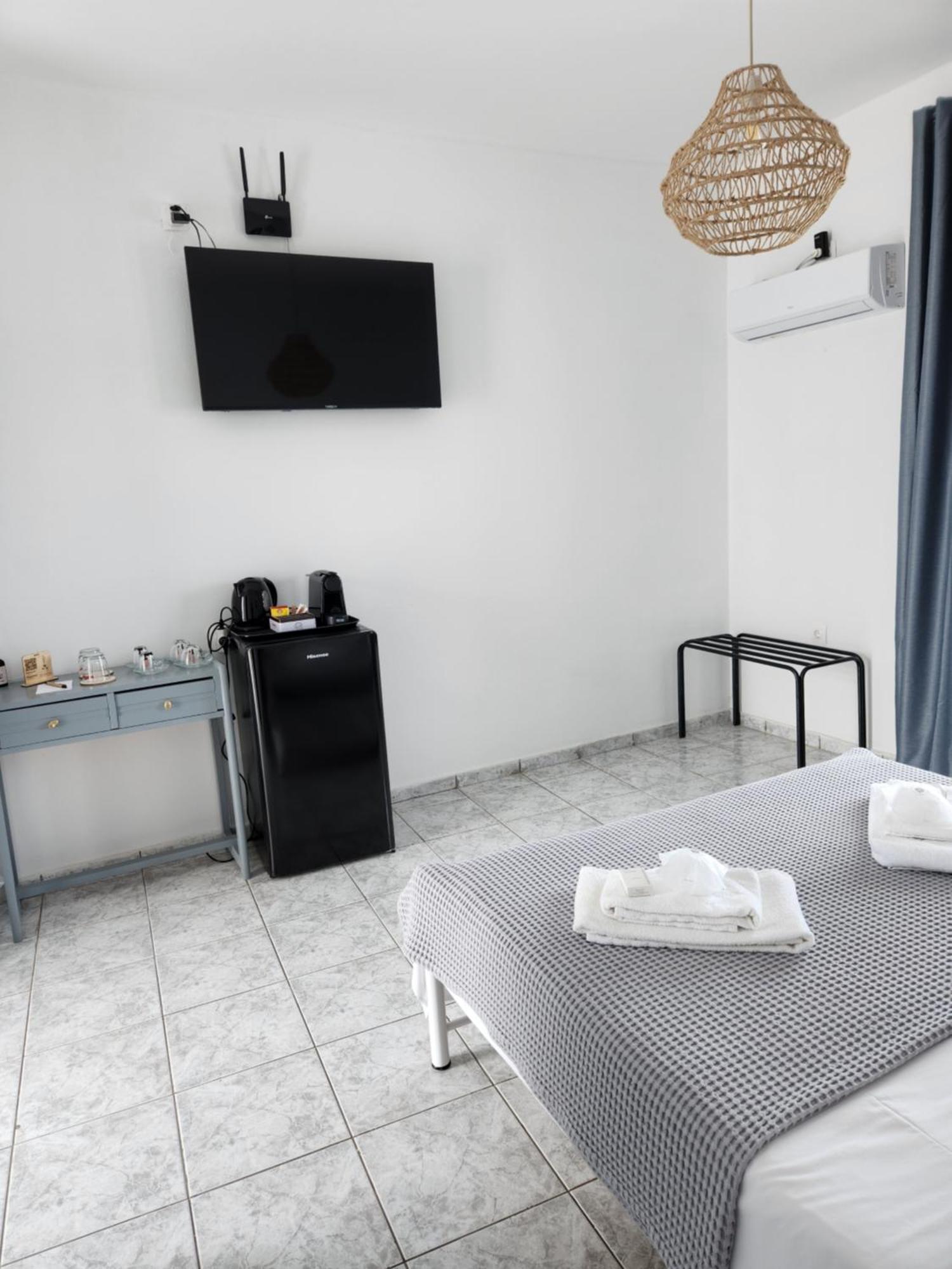 Eleios Hotel Serifos Livadi  Exteriér fotografie